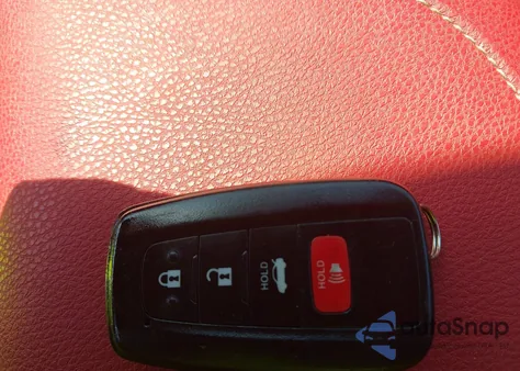 2022 Toyota Camry Xse Hybrid z USA, uszkodzony, nr VIN 4T1K31AK3NU044155